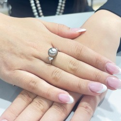 Δαχτυλίδι λευκόχρυσο Κ18 με μαργαριτάρι Akoya - W319306